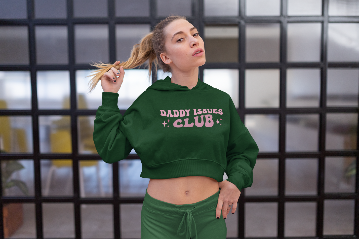 DADDY ISSUES CLUB | Crop Hoodie